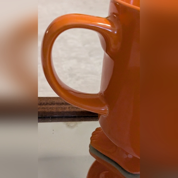 Dylan Kendall Ceramic Footed Mug  | Orange 🧡🍊 - Picture 4 of 9